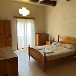 Проживание в семье Nawrat - A Gozo Hideaway