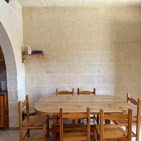 Nawrat - A Gozo Hideaway Għarb