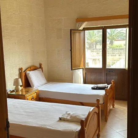 Homestay Nawrat