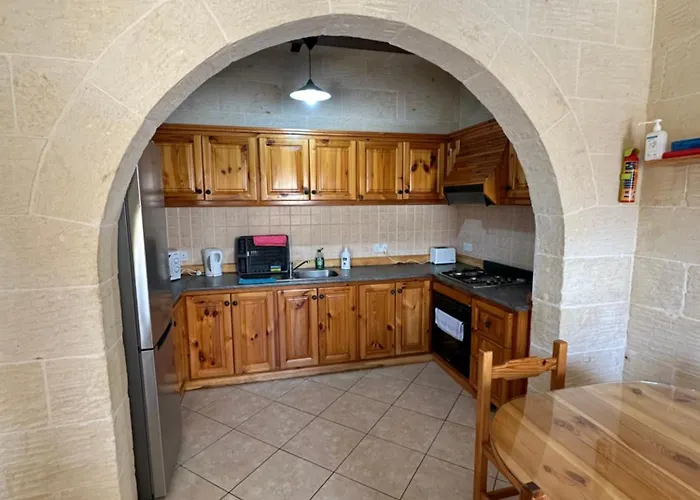 Nawrat - A Gozo Hideaway منزل للإقامة Għarb
