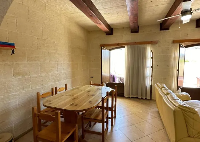منزل للإقامة Nawrat - A Gozo Hideaway Għarb